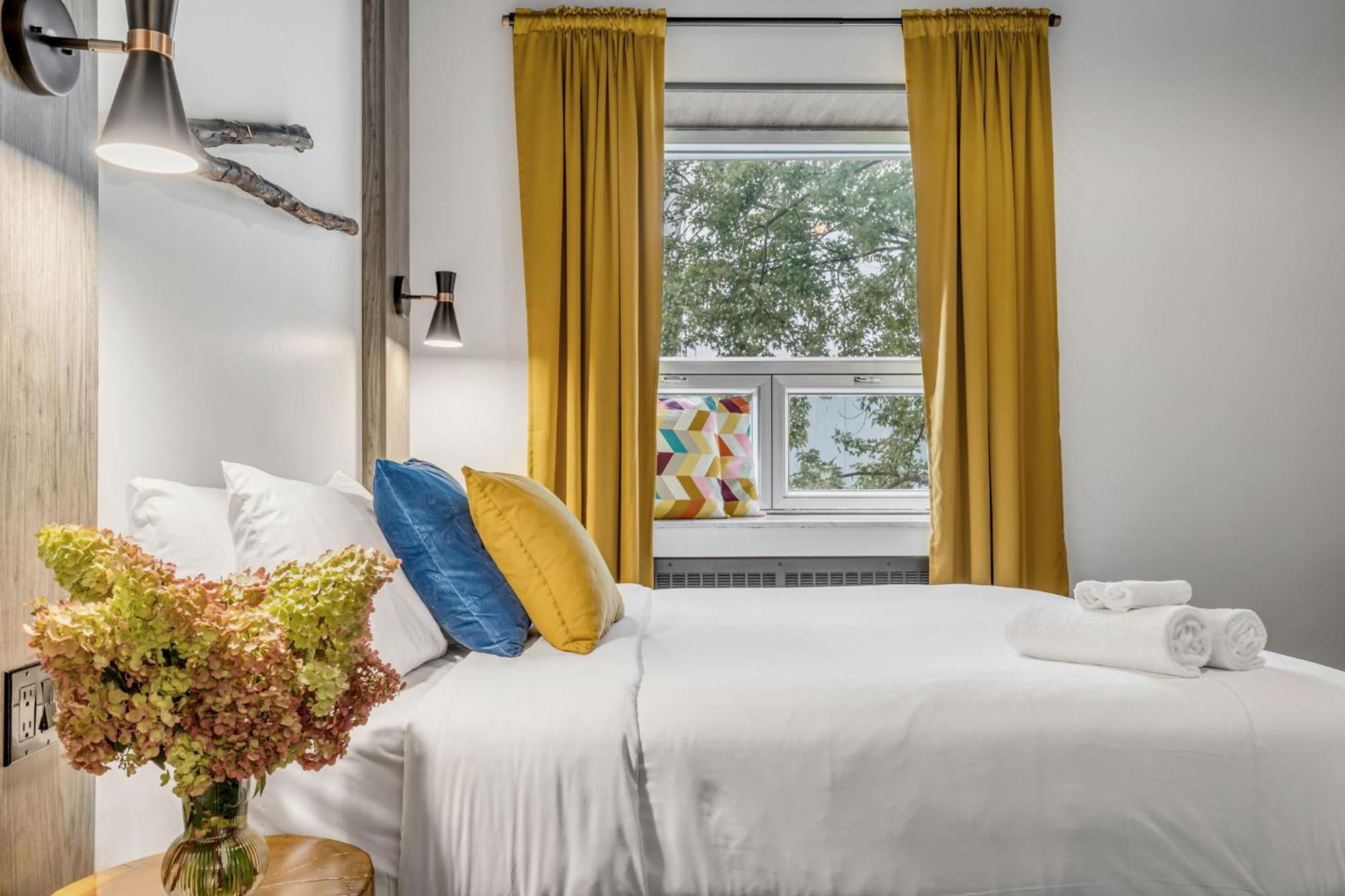 La Sainte Paix Apartment Quebec City Bagian luar foto
