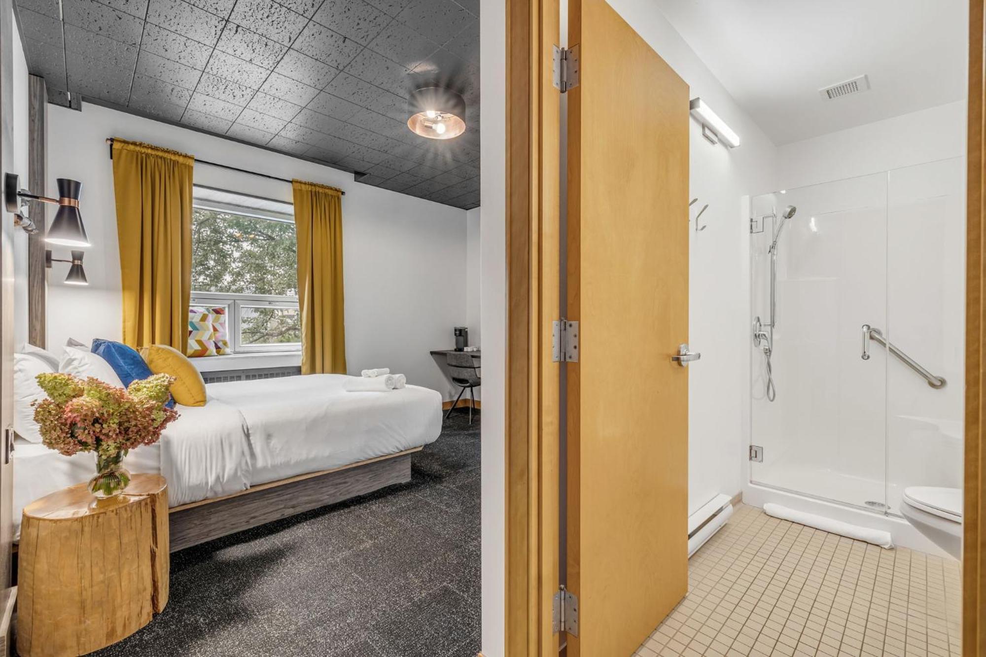 La Sainte Paix Apartment Quebec City Bagian luar foto