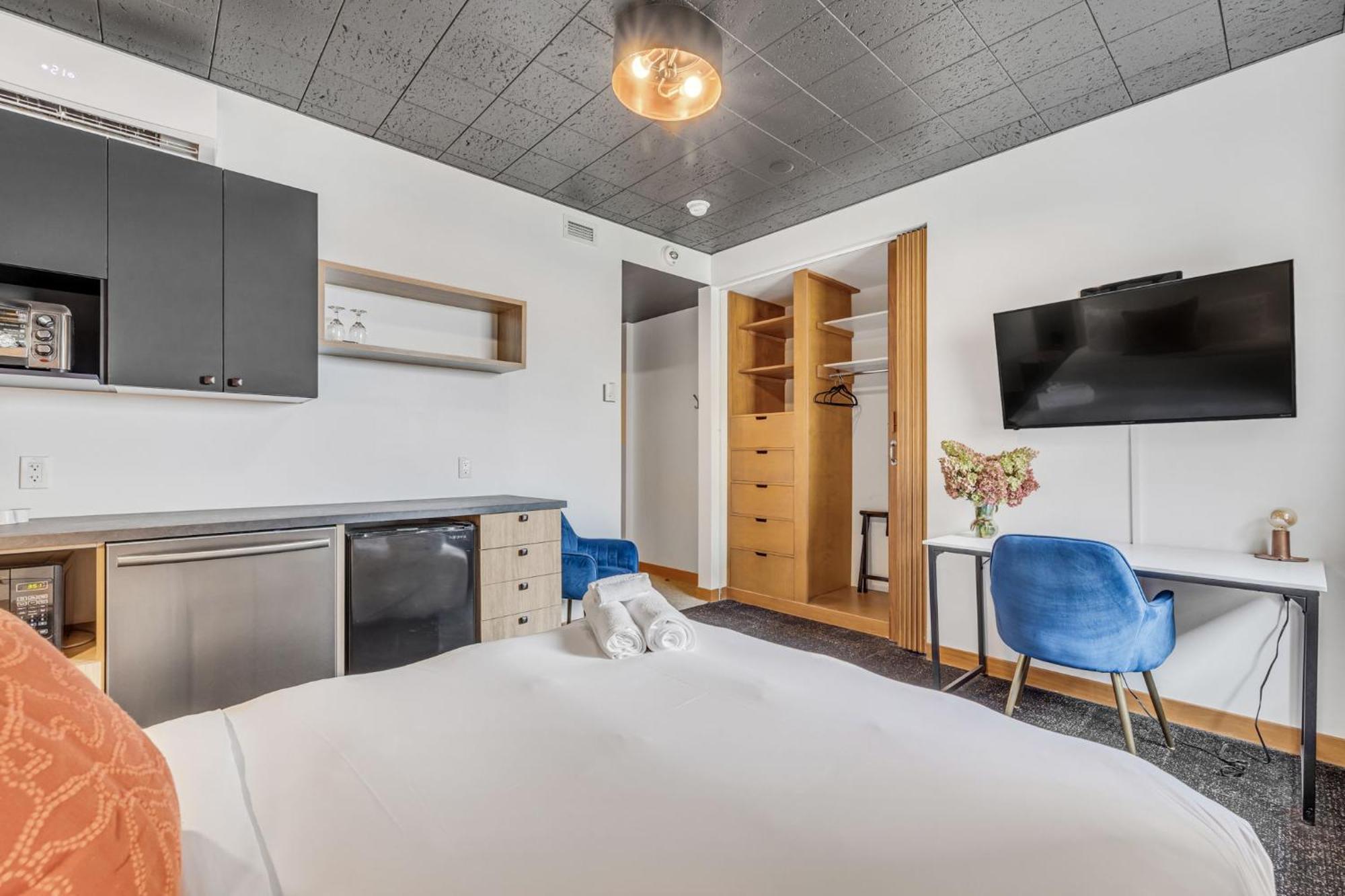 La Sainte Paix Apartment Quebec City Bagian luar foto