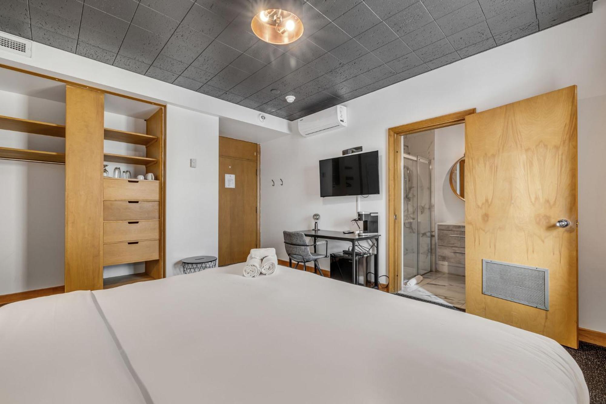 La Sainte Paix Apartment Quebec City Bagian luar foto