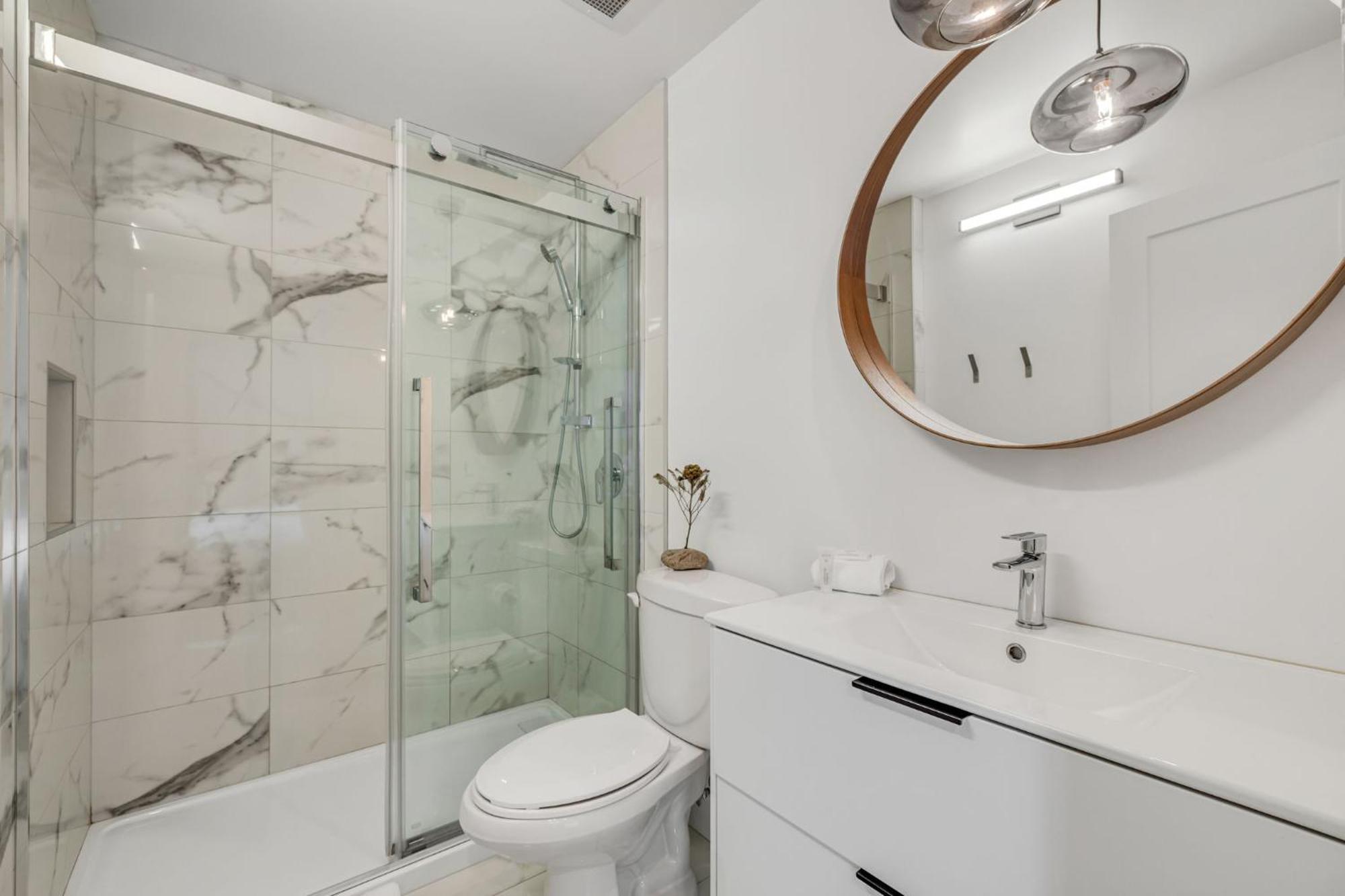 La Sainte Paix Apartment Quebec City Bagian luar foto